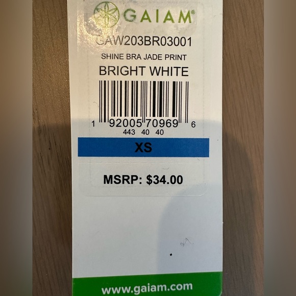 NWT- Gaiam Sports Bra - Picture 4 of 4